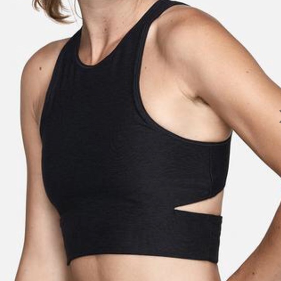 Outdoor Voices Tops - Outdoor Voices Slashback Crop